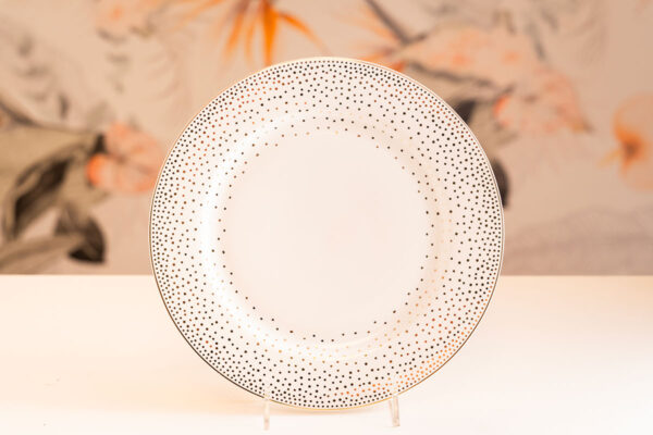 Eventus Orlando Rental Gold Dots Dessert Plate