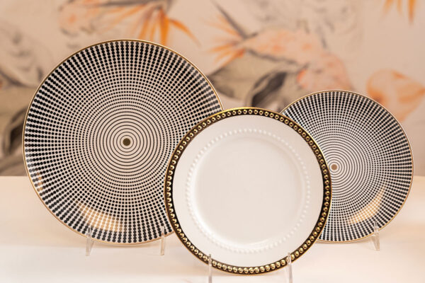 Eventus Orlando Rental Patterned Dot Plates
